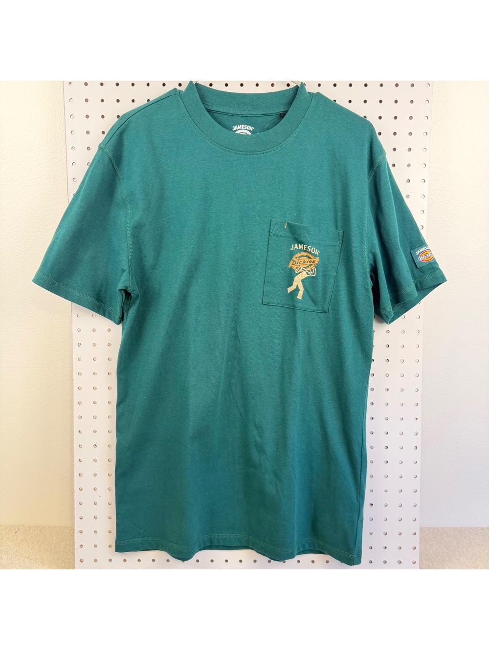 NWT Dickies x Jameson Crafted Together Graphic Pocket T-Shirt Green S